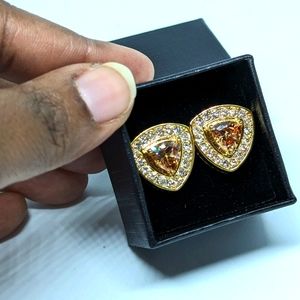 Canary Love Cuff Links